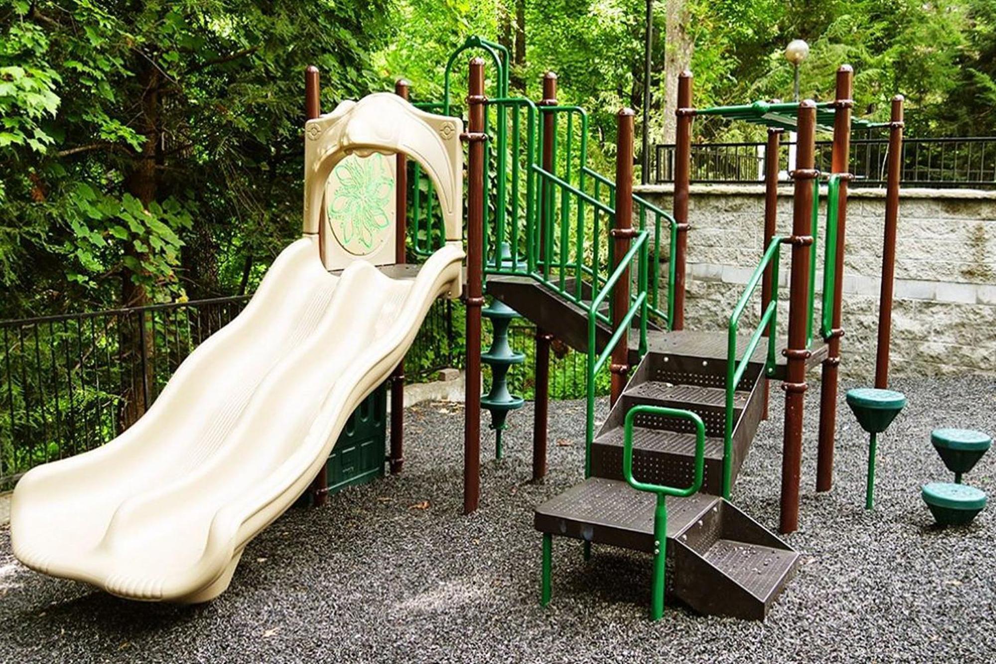 הוילה גטלינבורג Cabin On The Creek מראה חיצוני תמונה