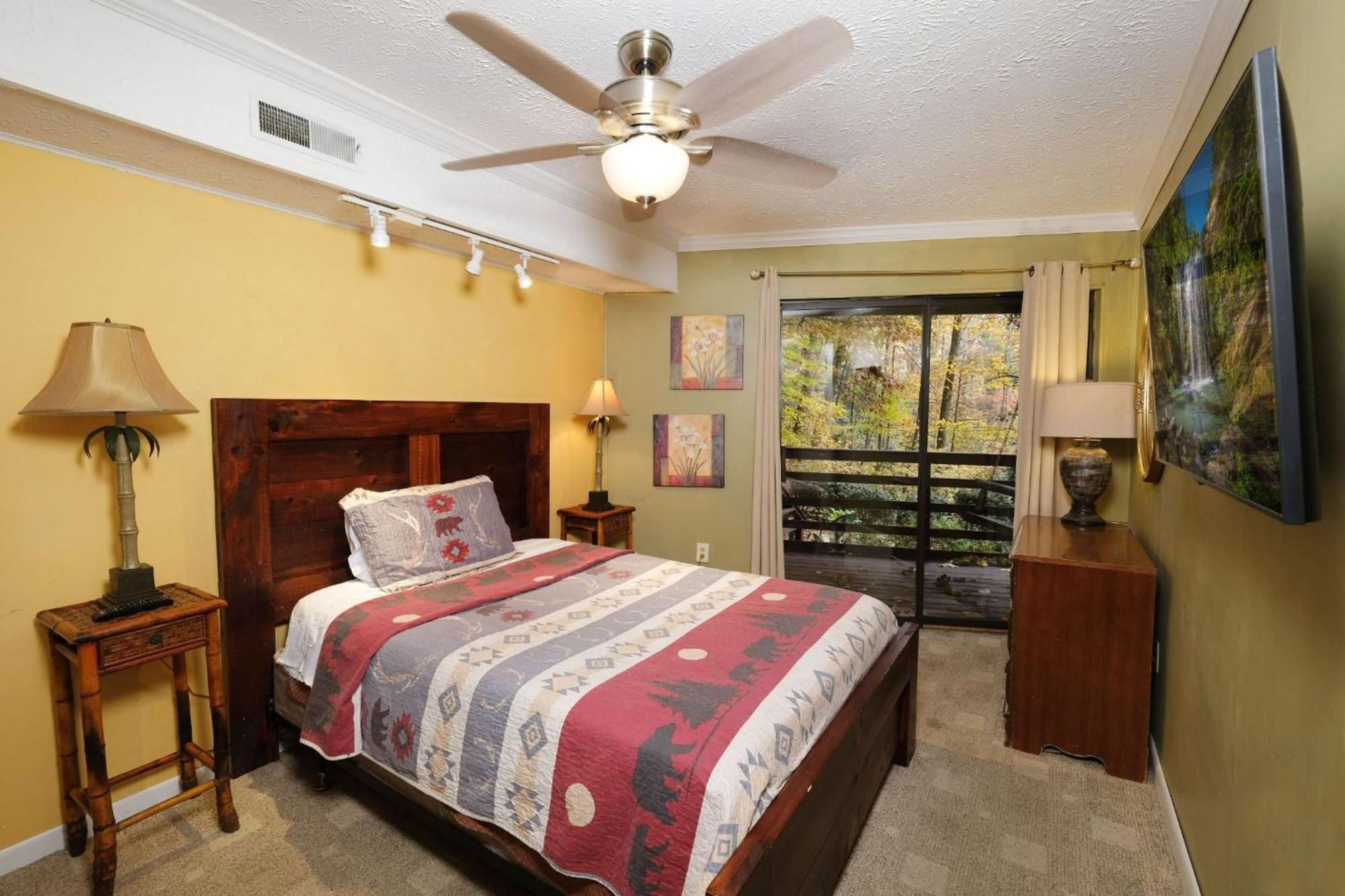 הוילה גטלינבורג Cabin On The Creek מראה חיצוני תמונה